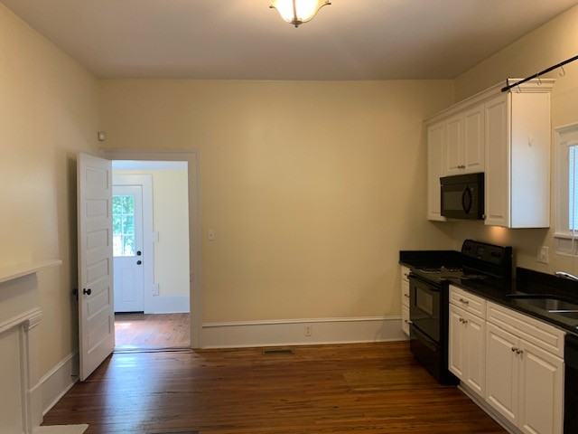 245 North Pope Street #1 - Photo 3 of 23