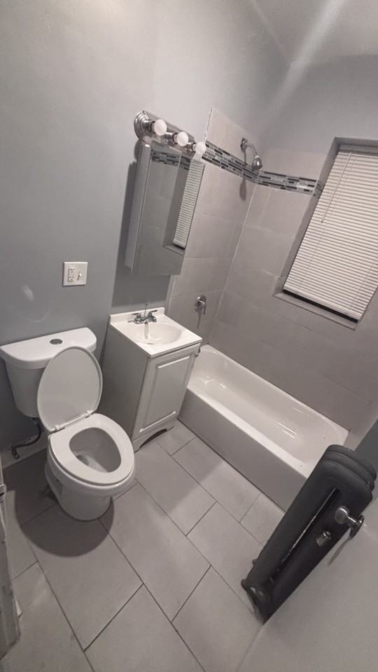 605 West 72nd Street #605-1 - Photo 6 of 15