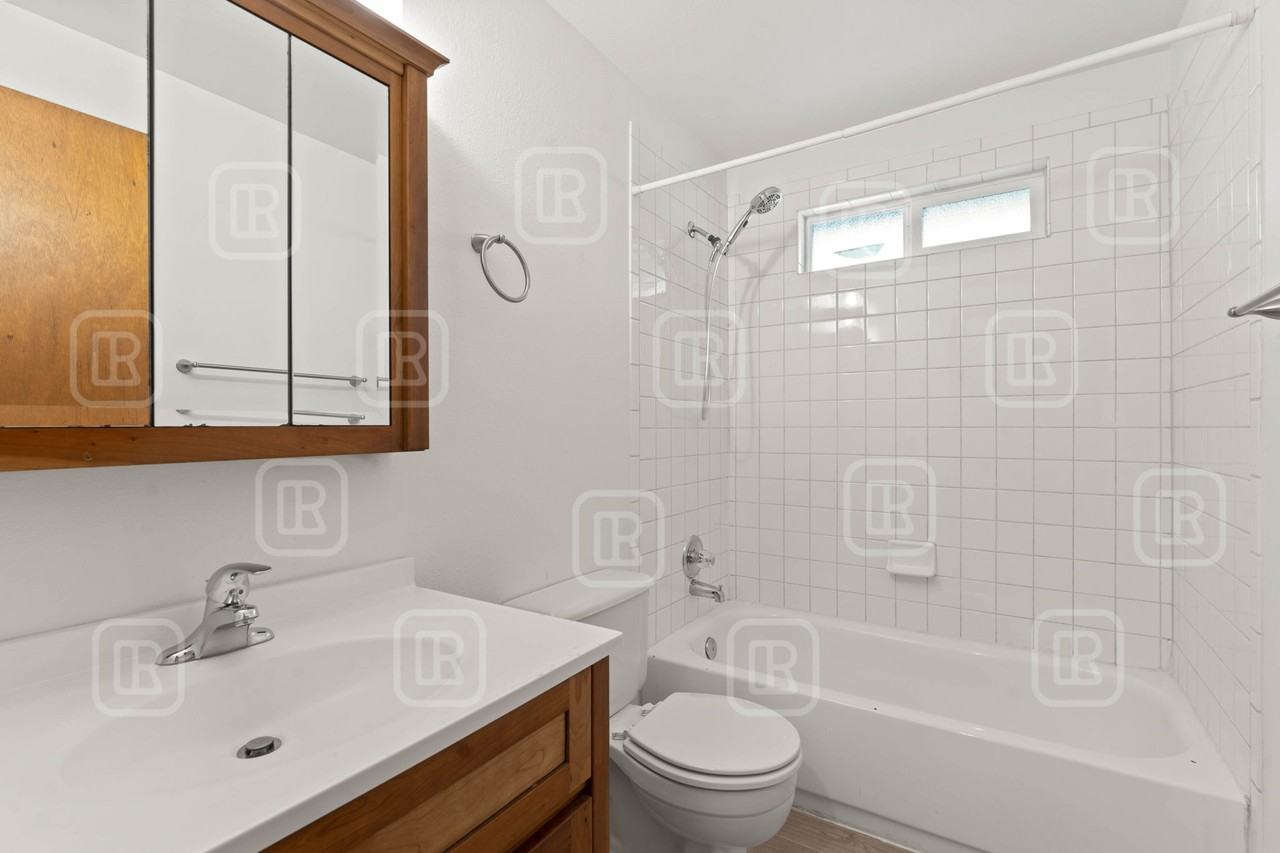 3251 North 7th Street #4 - Photo 7 of 11