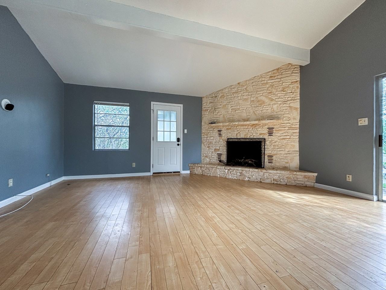 571 Firefly Drive #1 - Photo 4 of 14