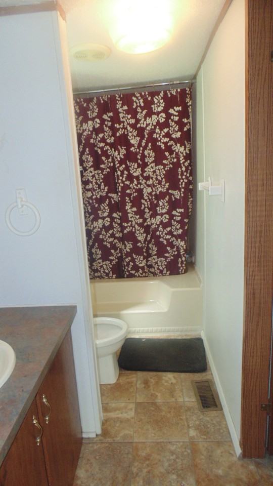 1430 Hammerhill Rd #1 - Photo 6 of 10