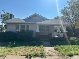 featured image of 825 South Maryland Street #1