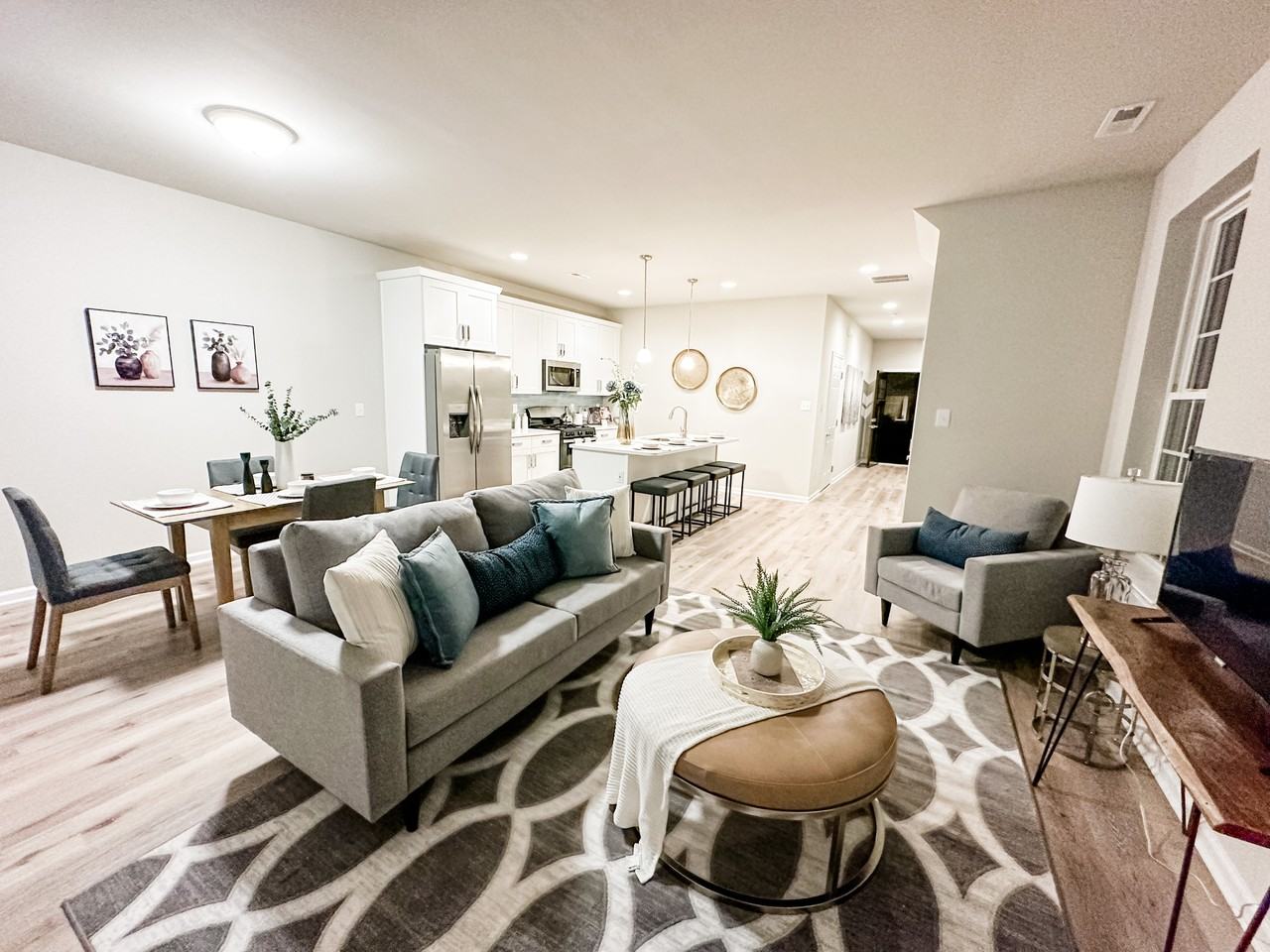 385 N Tuckahoe Rd #960 - Photo 4 of 23