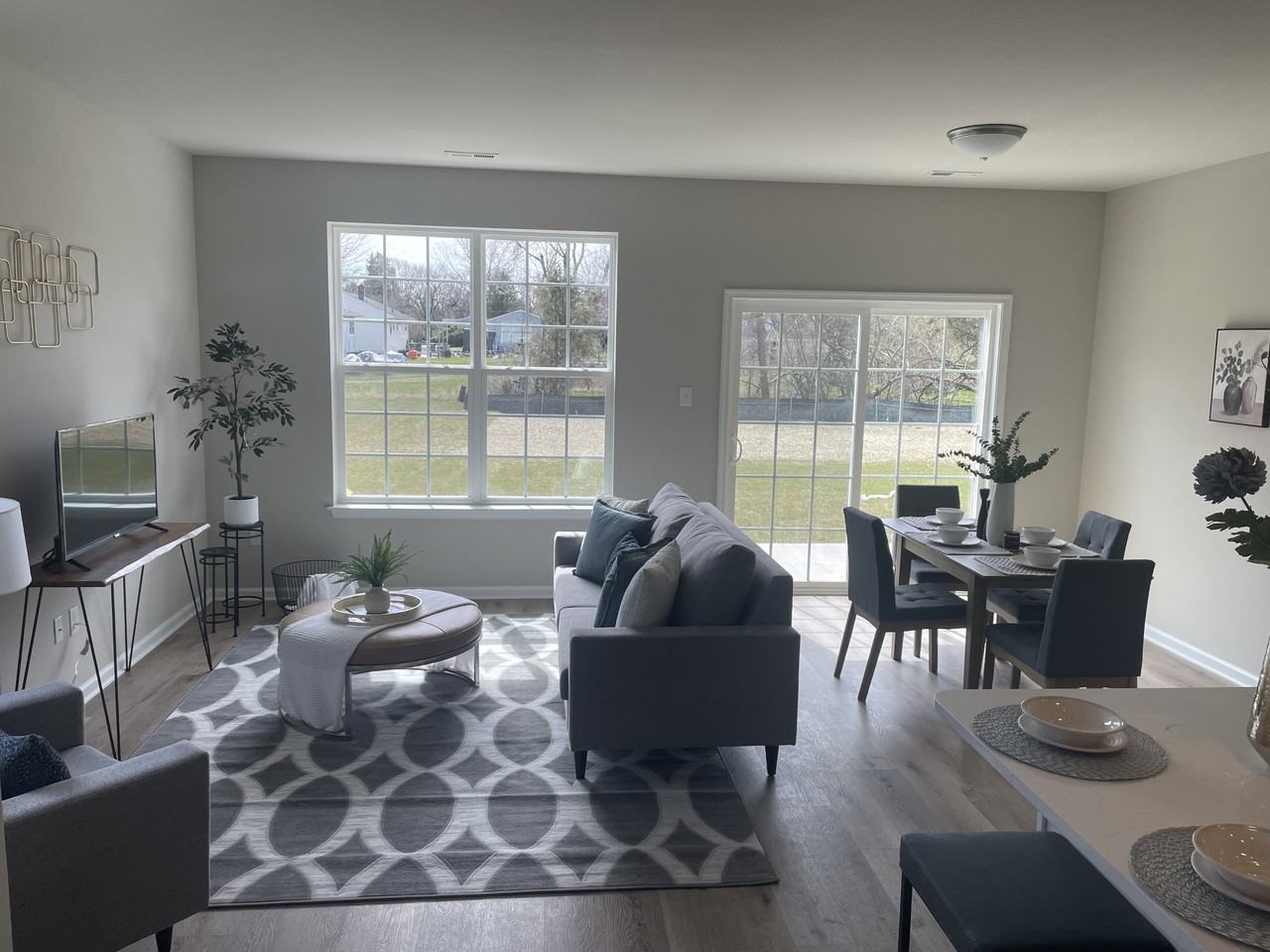 385 N Tuckahoe Rd #960 - Photo 7 of 23