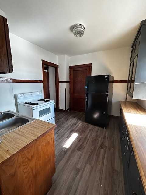 417 N 5th St Uppr A - Photo 5 of 13