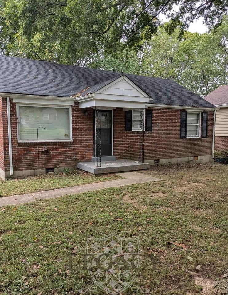 2211 Larimore Drive #1 - Photo 2 of 11