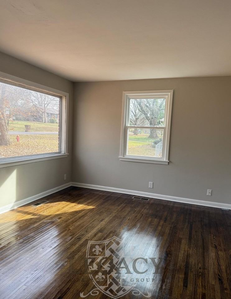 2211 Larimore Drive #1 - Photo 7 of 11