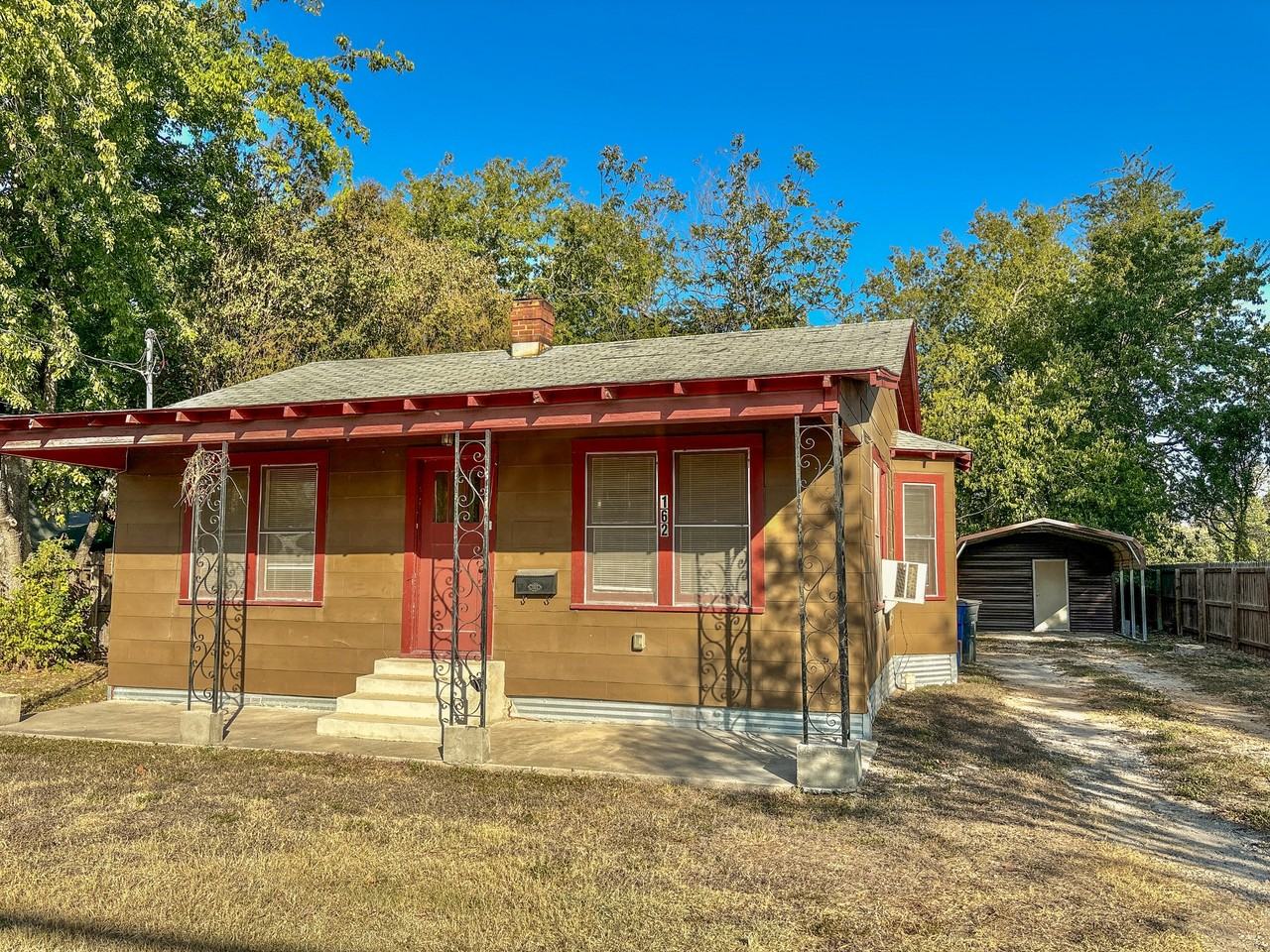 162 West Faust Street #1