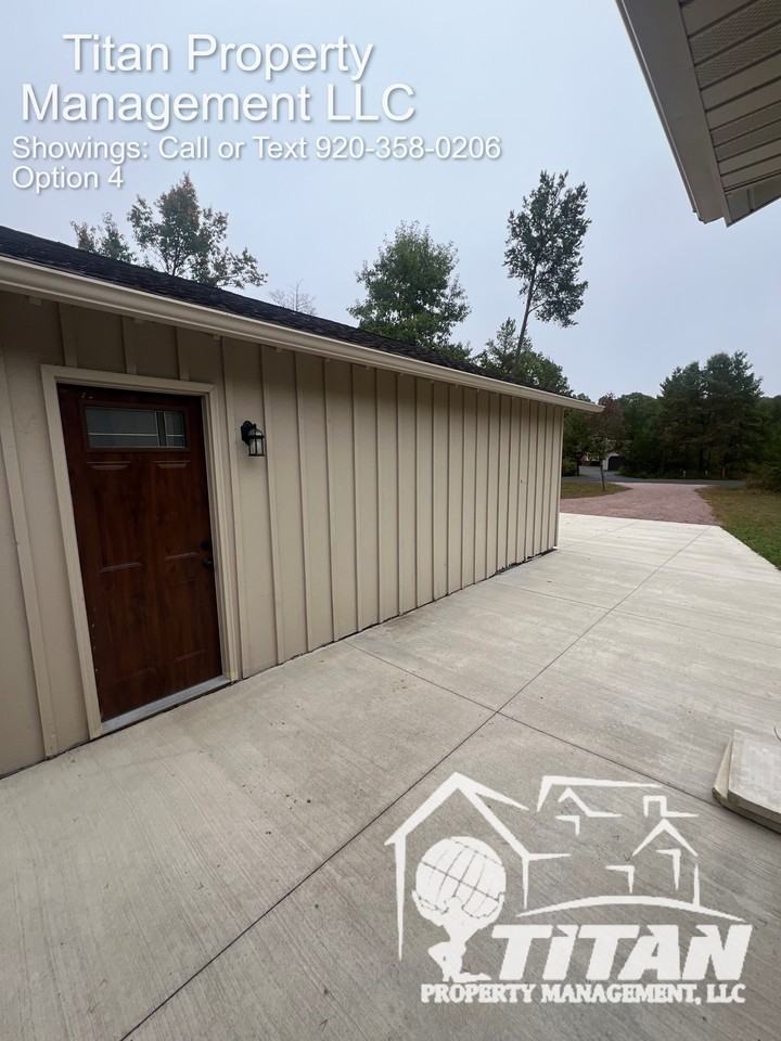 387 13th Drive #1 - Photo 3 of 32