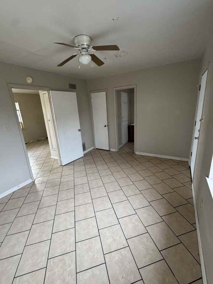 210 Marston Avenue #A - Photo 5 of 7