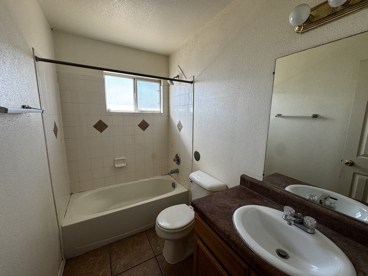 8715 Independence Drive #3 - Photo 3 of 7