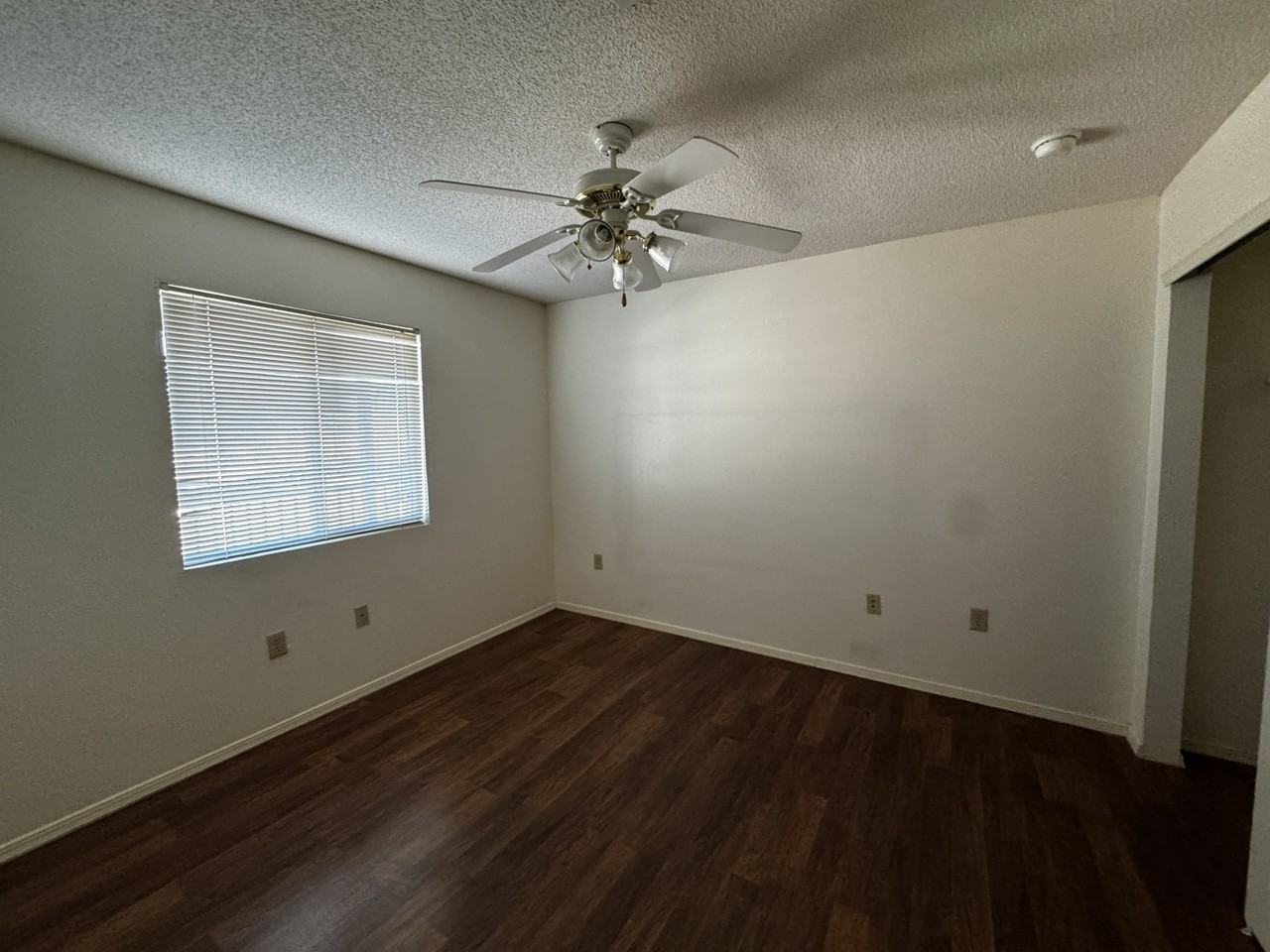 8715 Independence Drive #3 - Photo 4 of 7