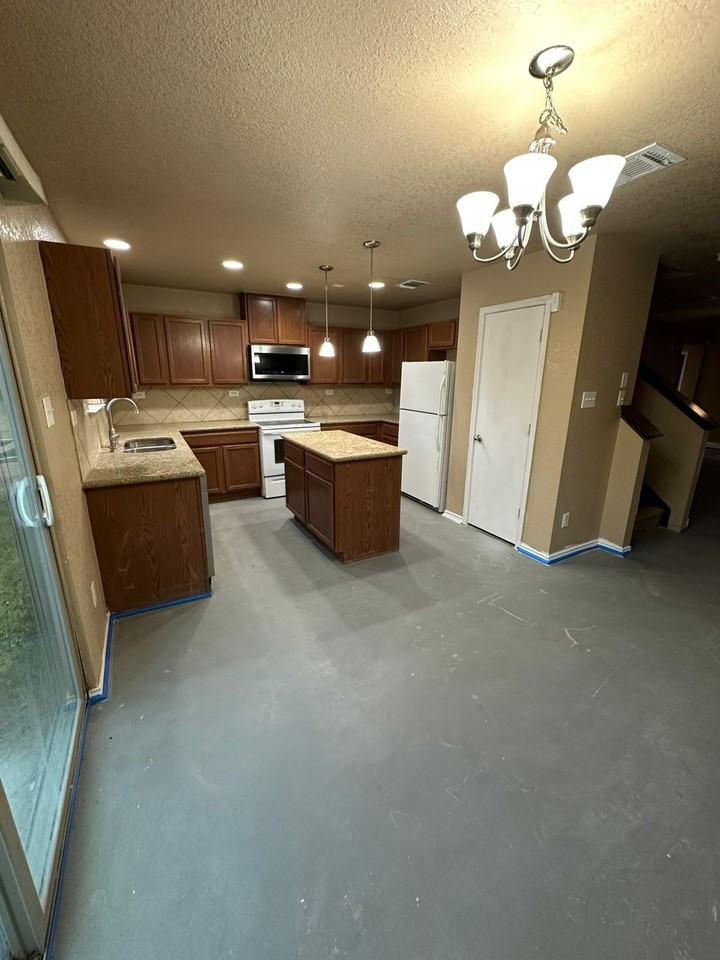 9846 Balboa Island #1 - Photo 4 of 7