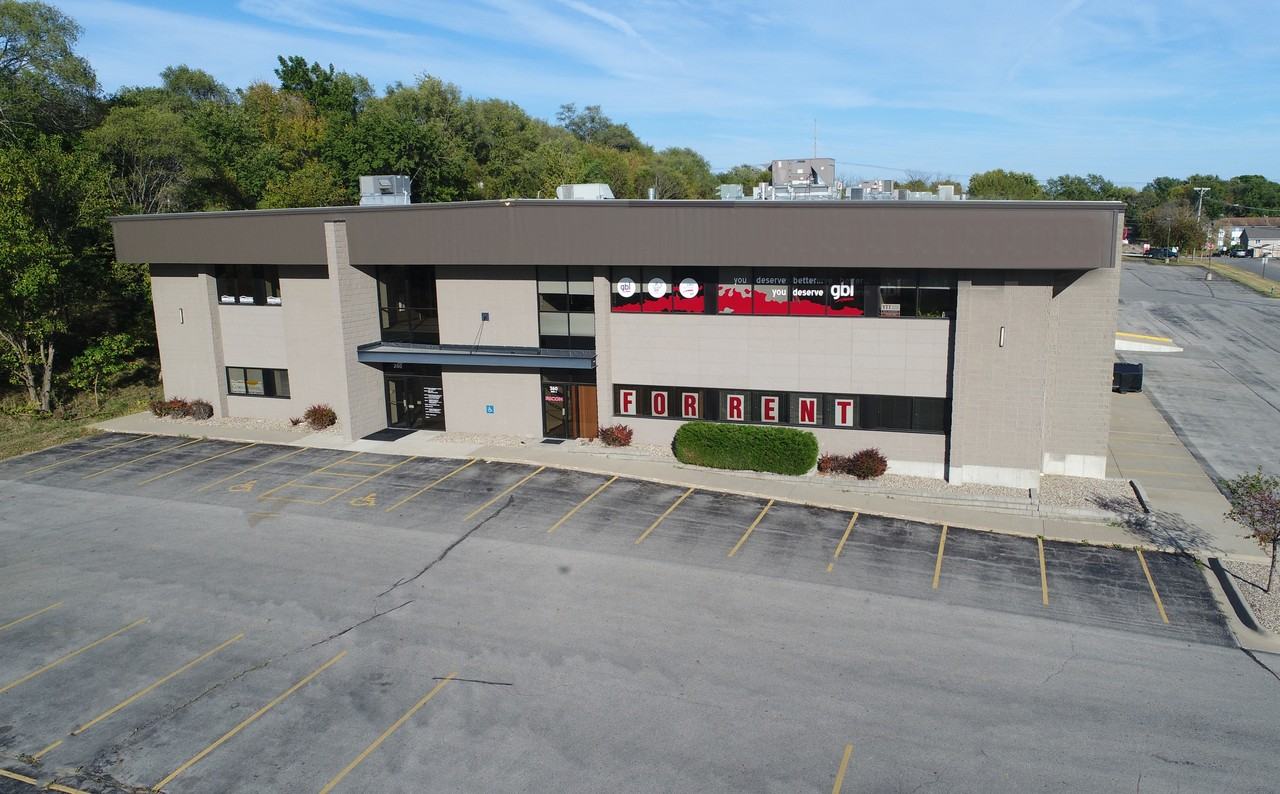 260 33rd Avenue Southwest #G - Photo 5 of 10