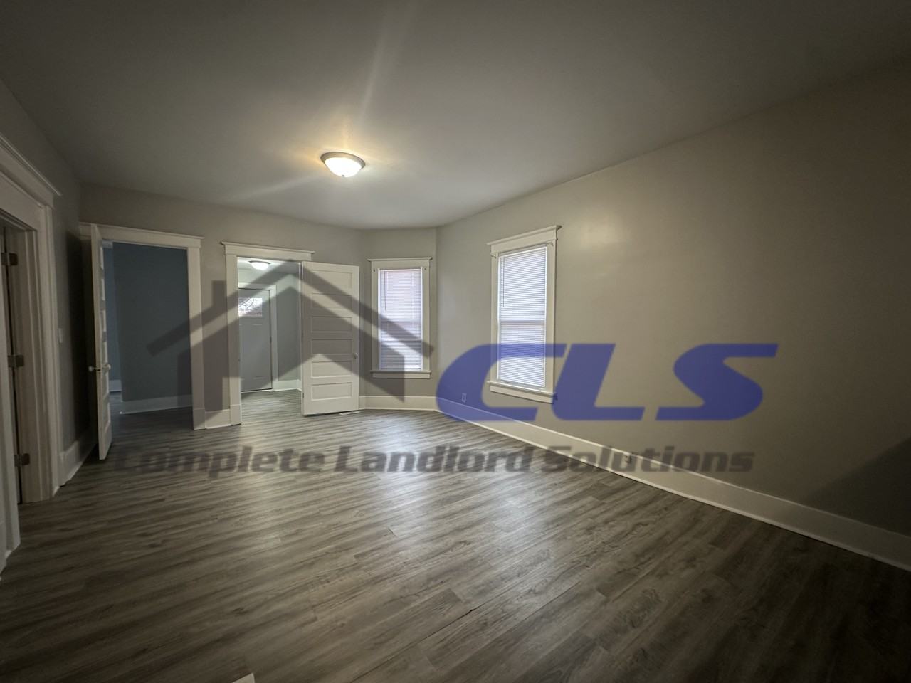 1507 5th Avenue #1 - Photo 3 of 9