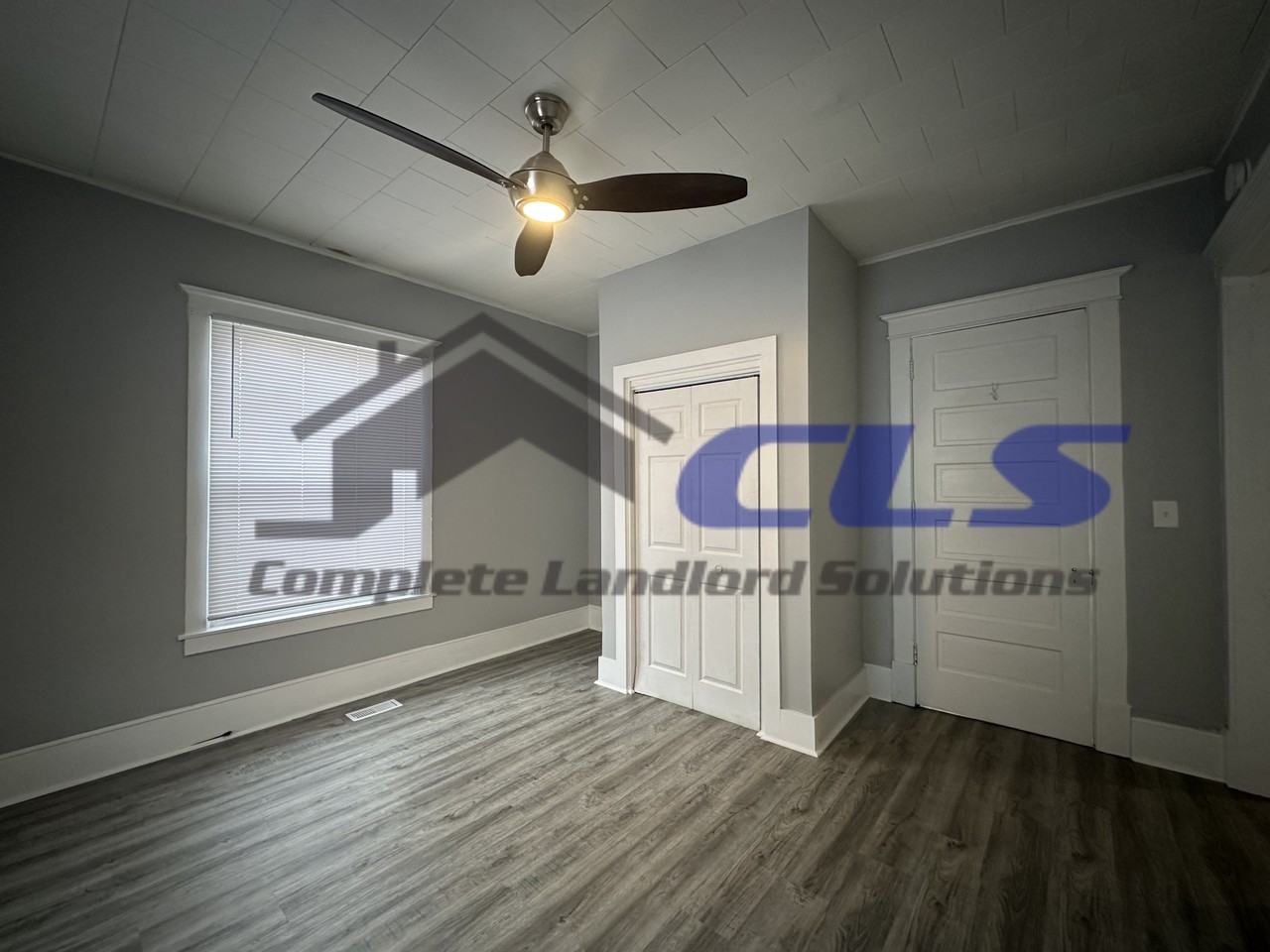 1507 5th Avenue #1 - Photo 7 of 9