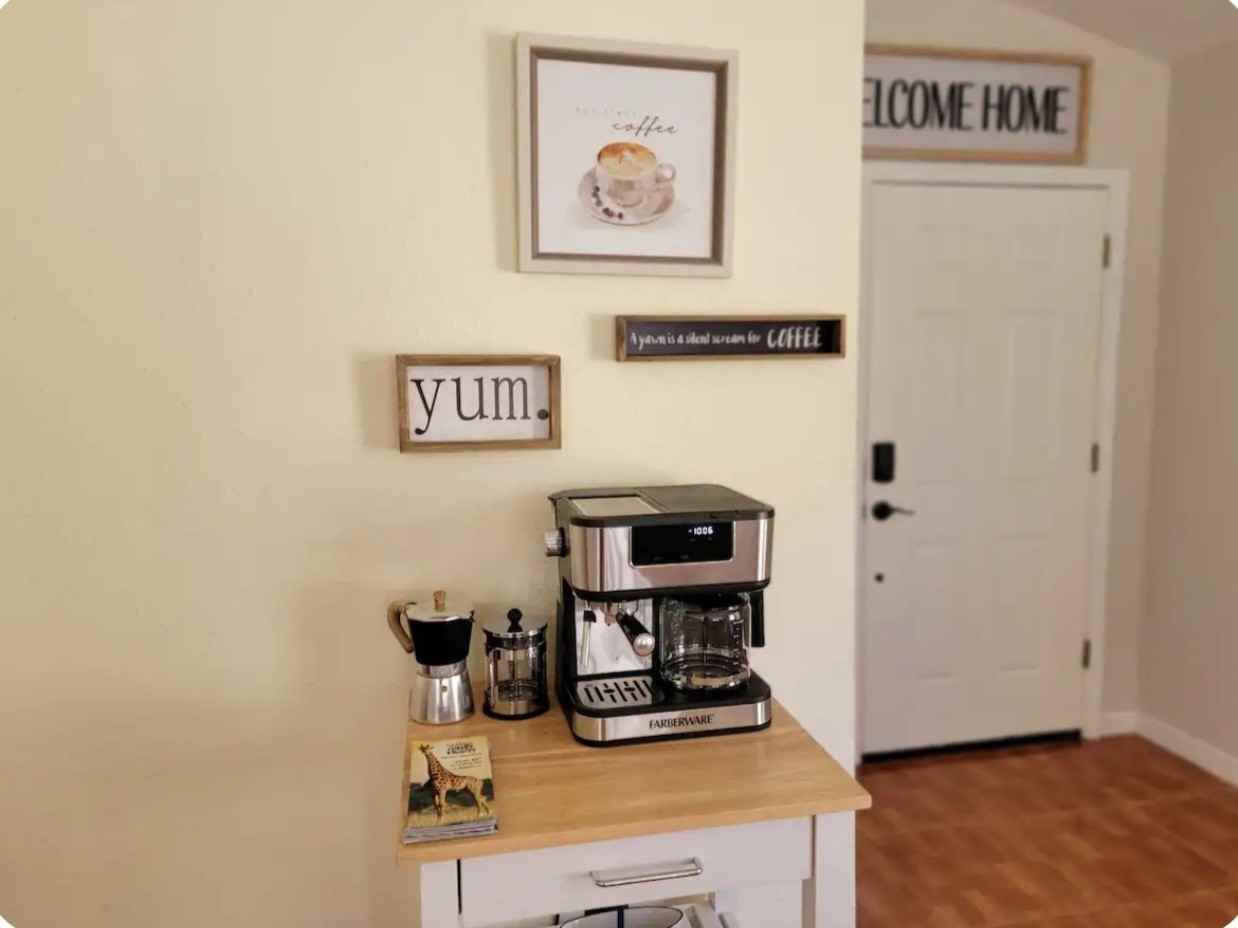 913 Lake Berkley Dr #1 - Photo 5 of 25