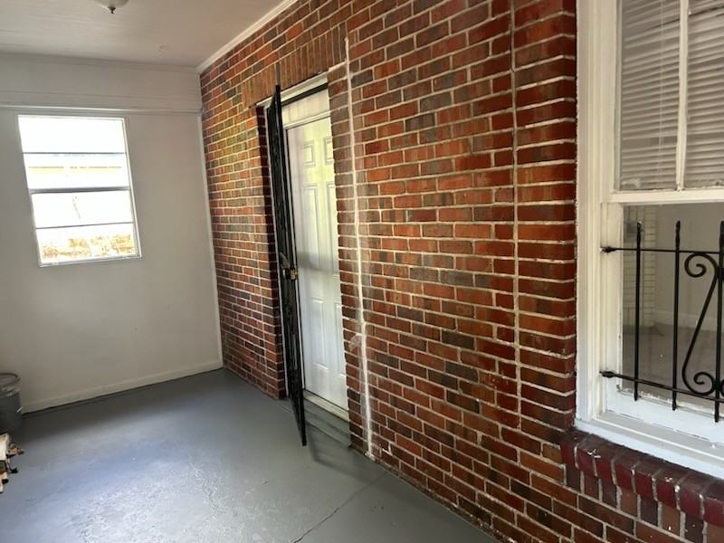 678 Ivy St #1 - Photo 3 of 12