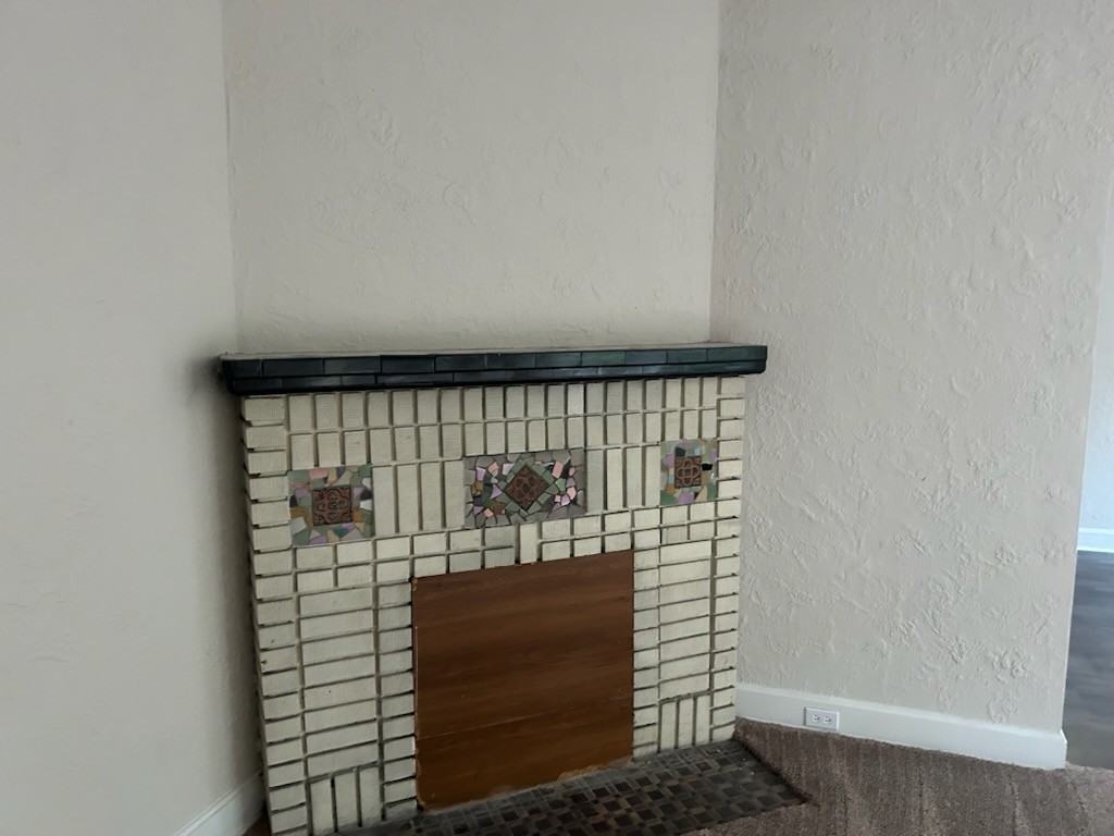 678 Ivy St #1 - Photo 6 of 12