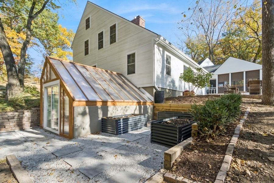 3767 Oak Lane Northeast #1 - Photo 7 of 50