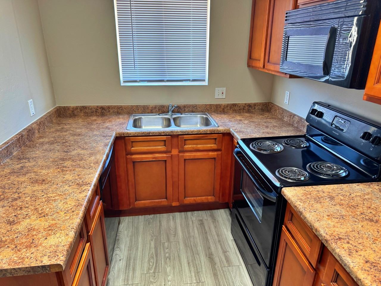 50 N May #201 - Photo 5 of 13