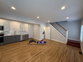 featured image of 646 Farrington St #1