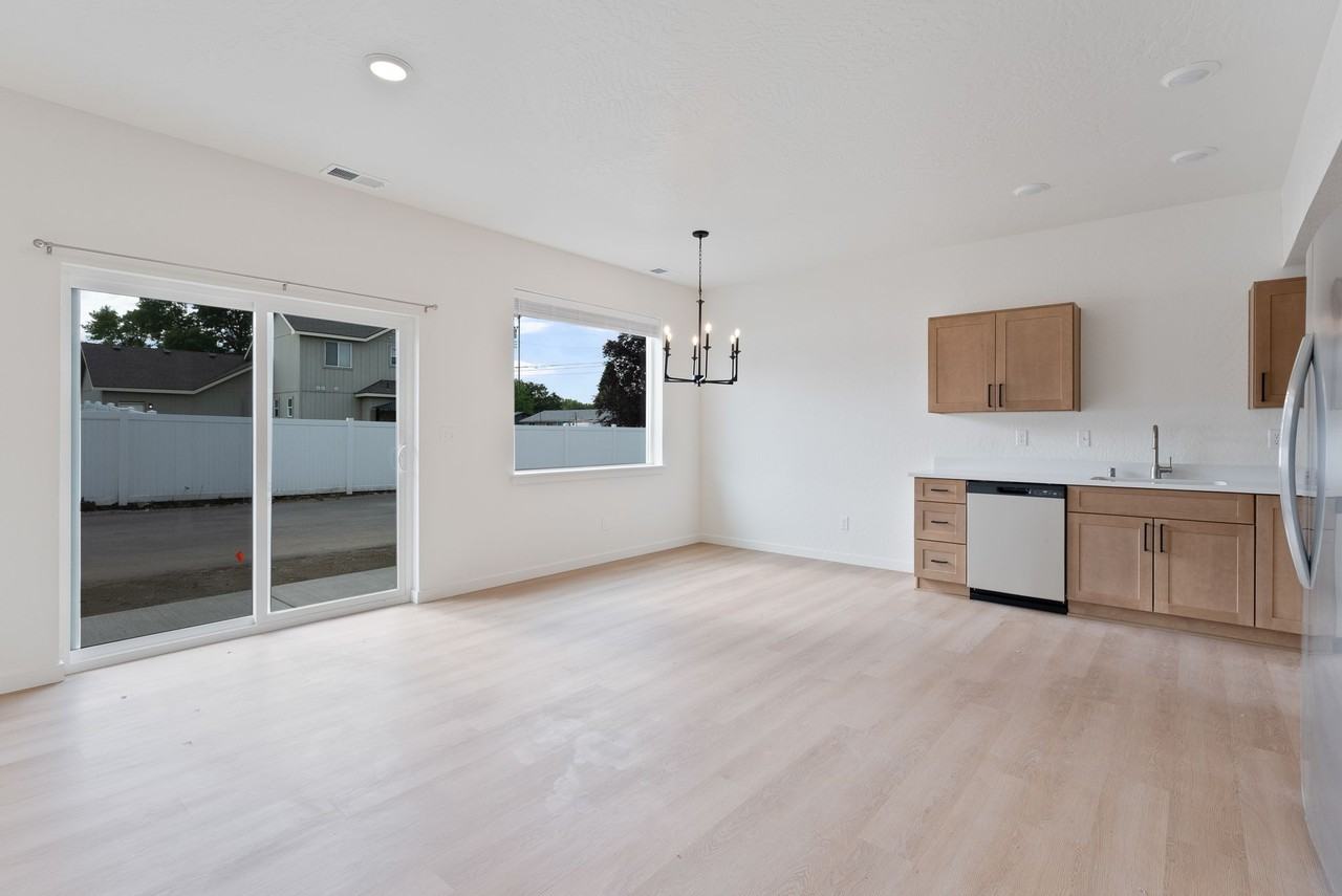 19308 E Sprague Ave #1 - Photo 3 of 26