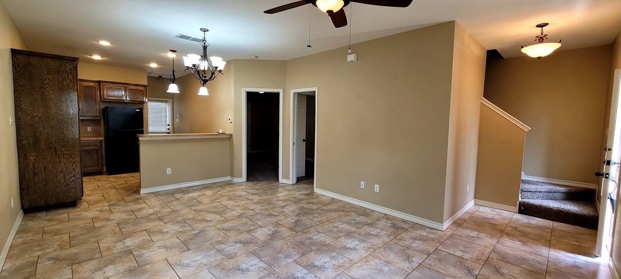 7252 The Mansions Dr #1 - Photo 4 of 12