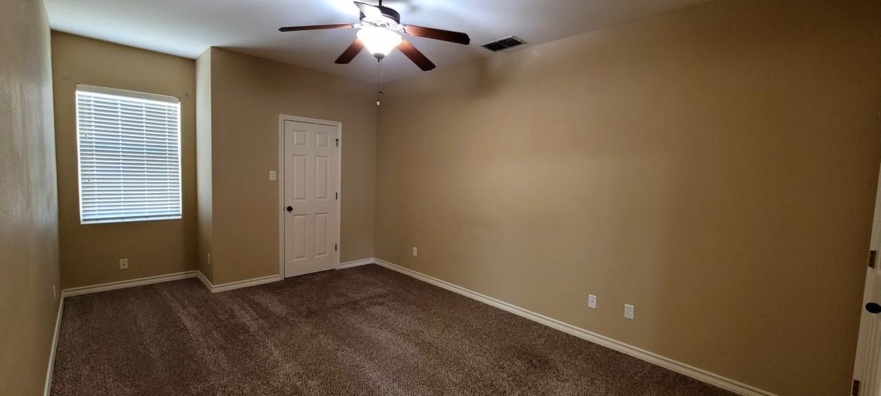 7252 The Mansions Dr #1 - Photo 7 of 12