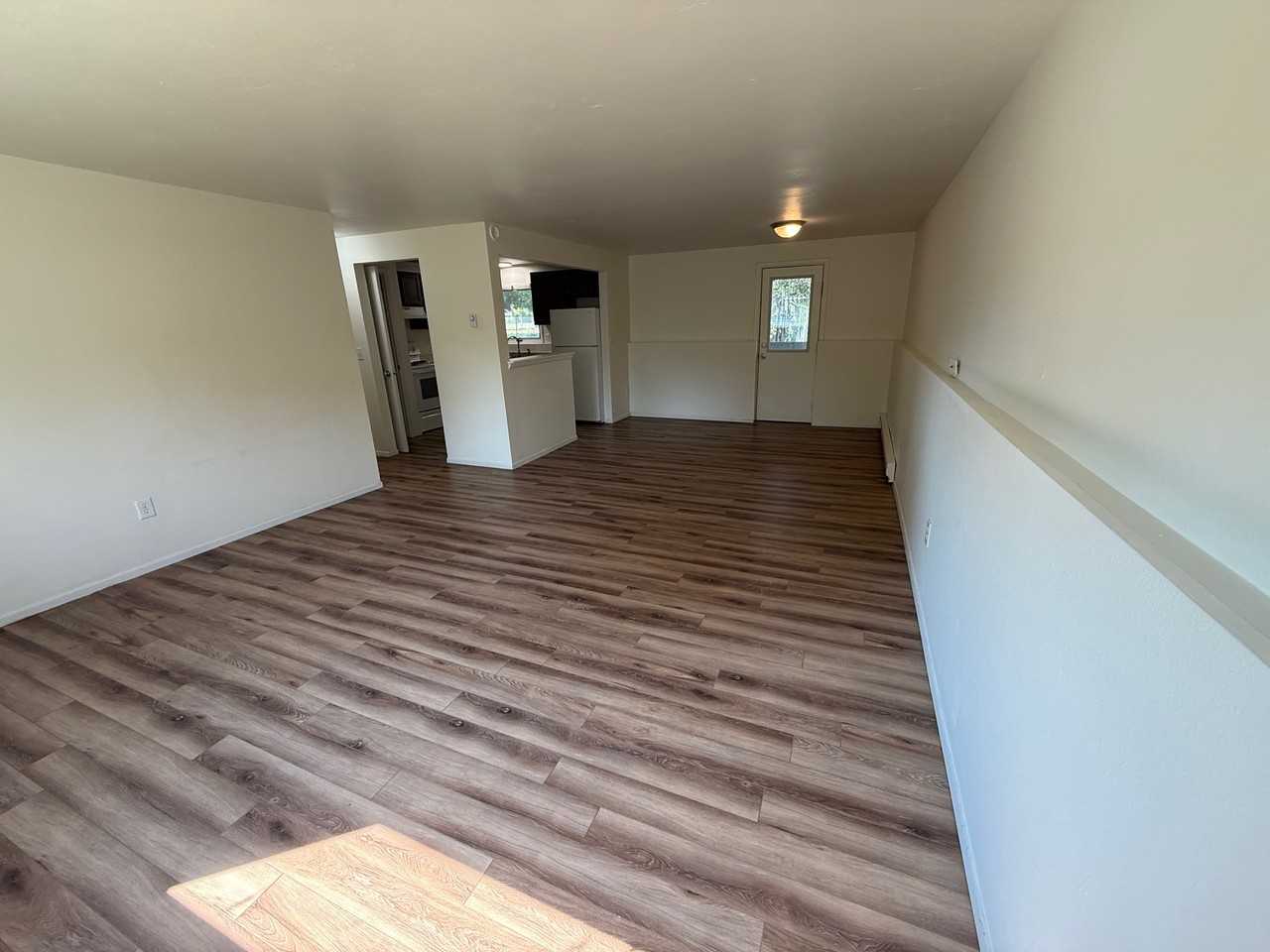 1625 S Rouse Ave #1 - Photo 5 of 20