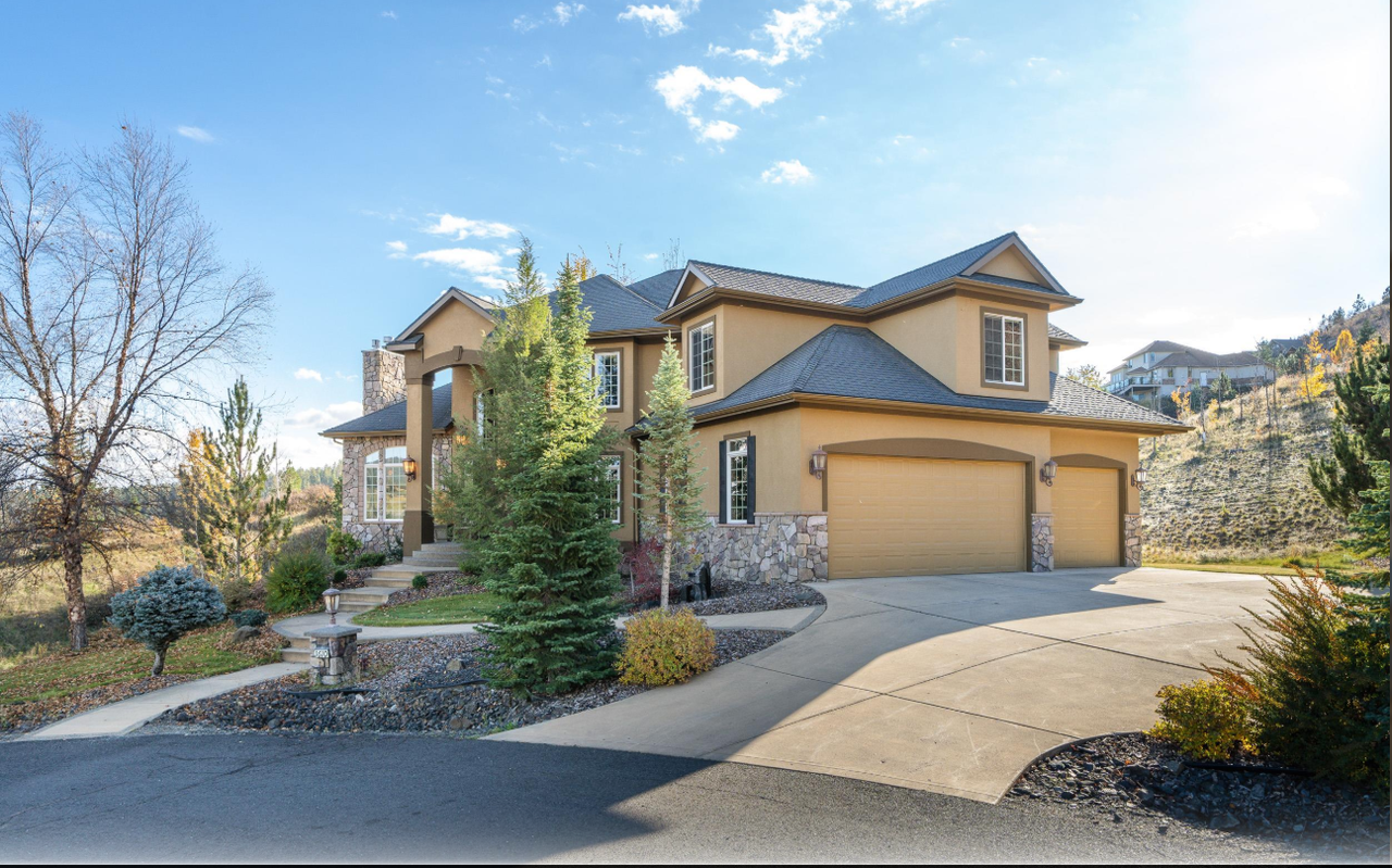 1610 E Eagle Feather Ln #1 - Photo 2 of 46