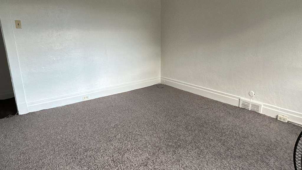 711 Russellwood Avenue #2 - Photo 4 of 5