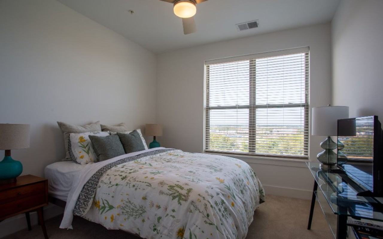 Artisan Hill - Photo 6 of 50
