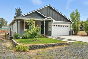 3008 North Marguerite Road #1 - Photo 1 of 1