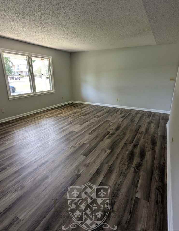 2436 Thoroughbred Dr #1 - Photo 3 of 11