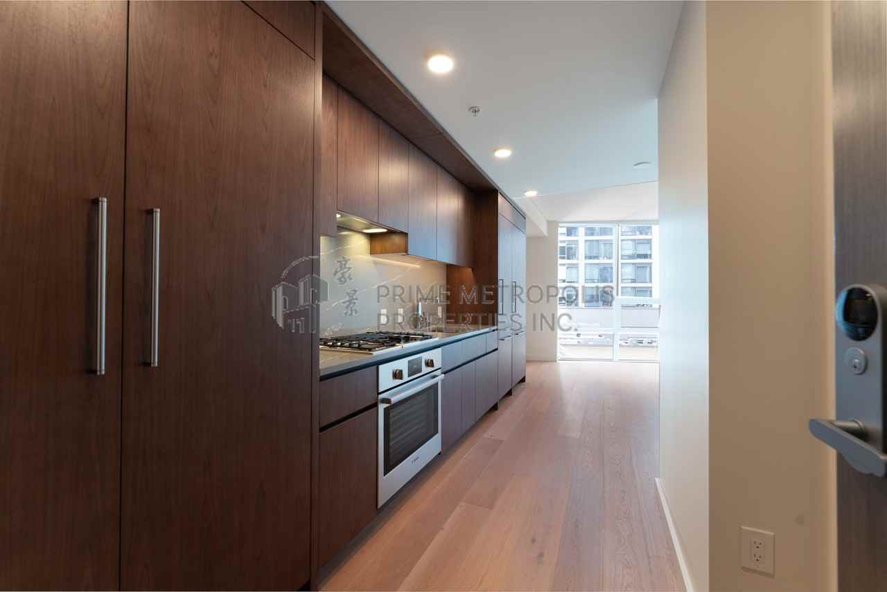 121 Stewart Street #1108 - Photo 3 of 50