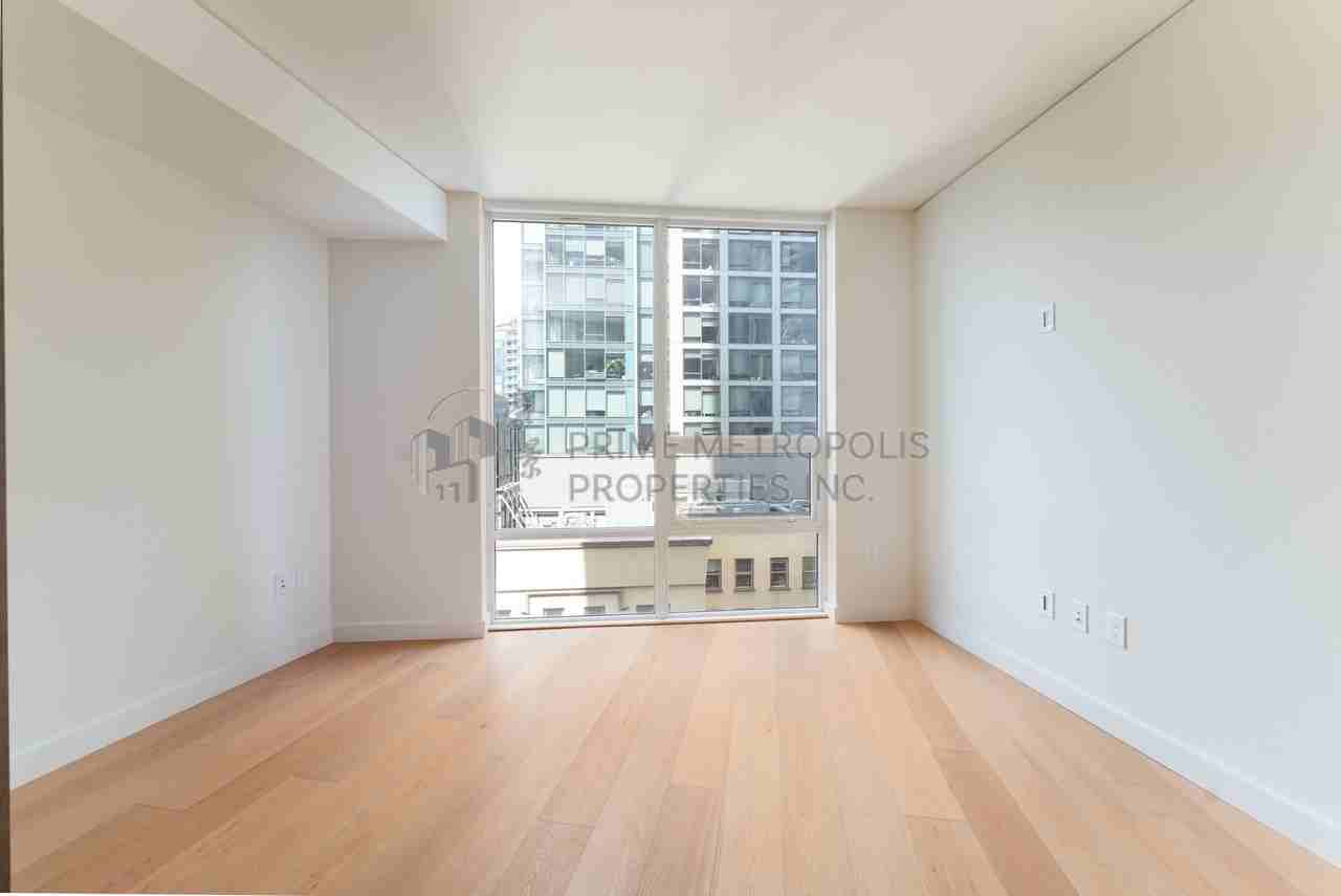 121 Stewart Street #1108 - Photo 5 of 50