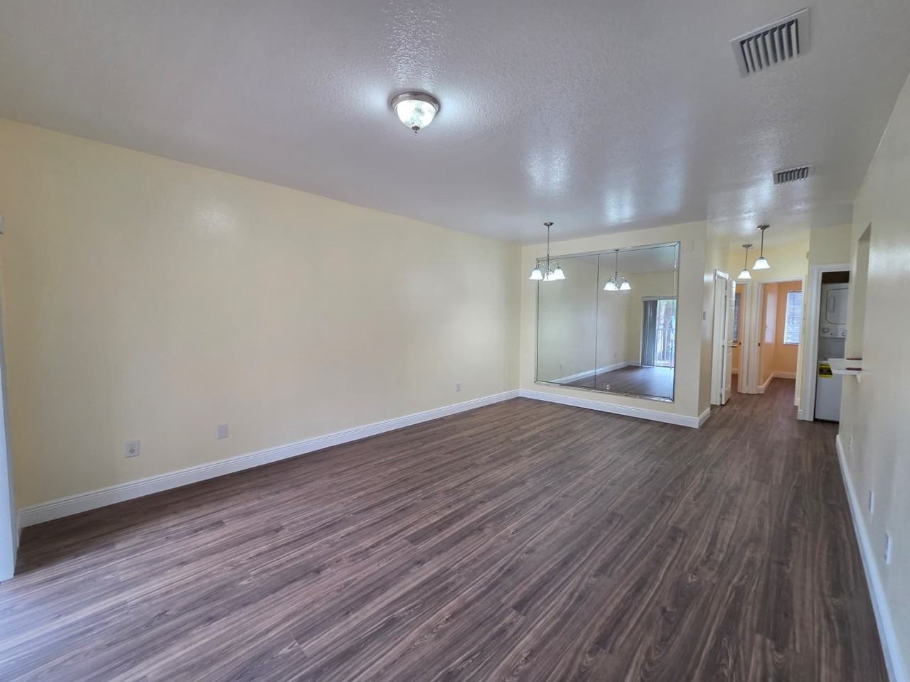 515 Villa Del Sol Cir #1 - Photo 6 of 17