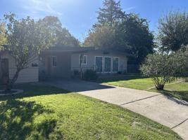 featured image of 402 Helen Avenue #1