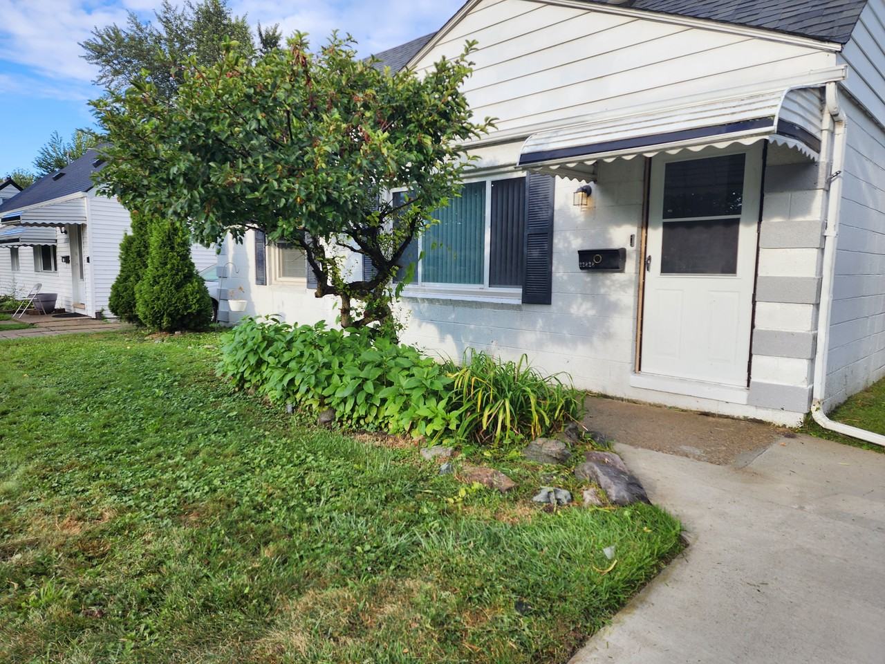 22828 Almond Avenue #1 - Photo 3 of 36