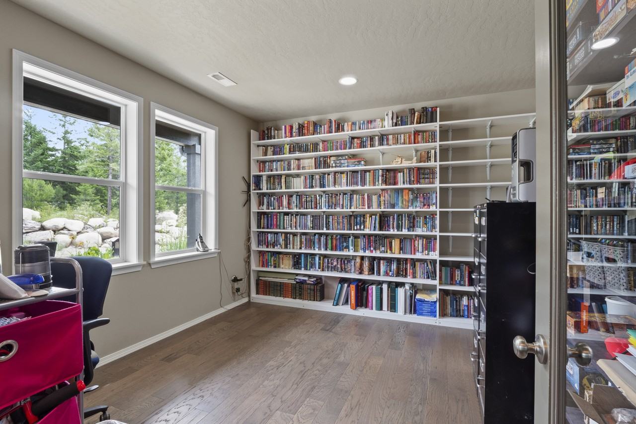 315 Granite Loop #1 - Photo 5 of 28