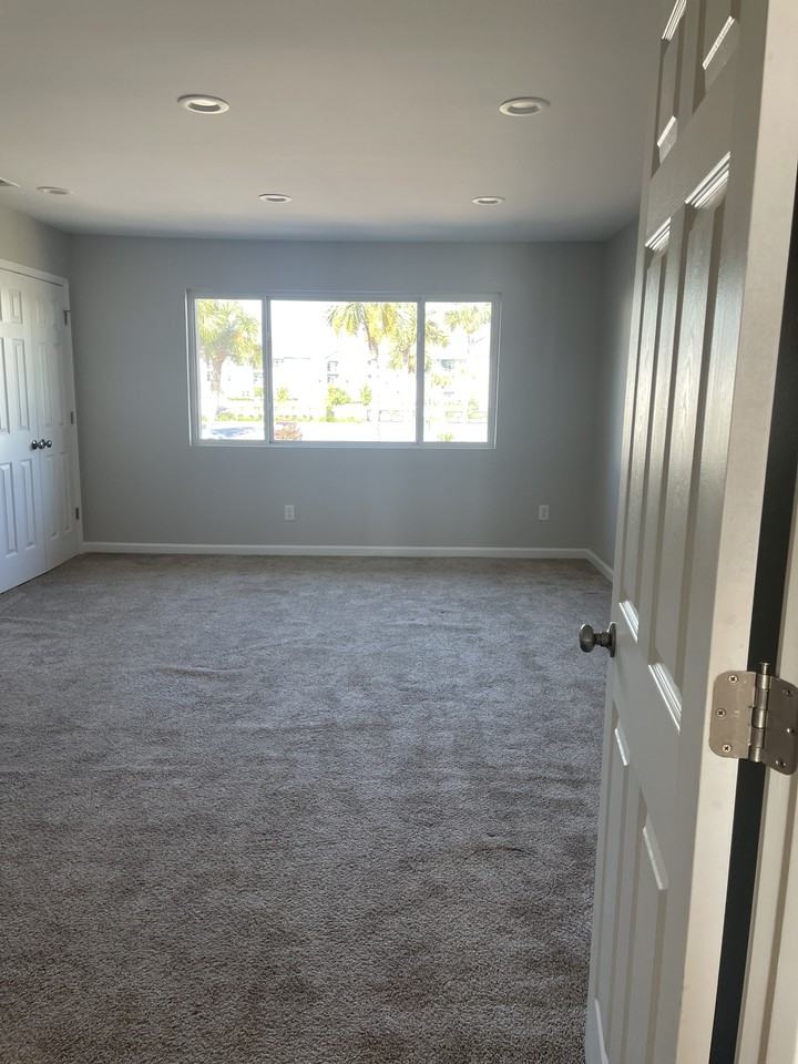 6455 Oakshore Drive #1 - Photo 3 of 9