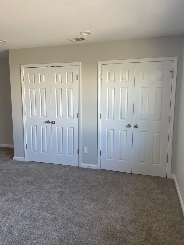 6455 Oakshore Drive #1 - Photo 4 of 9