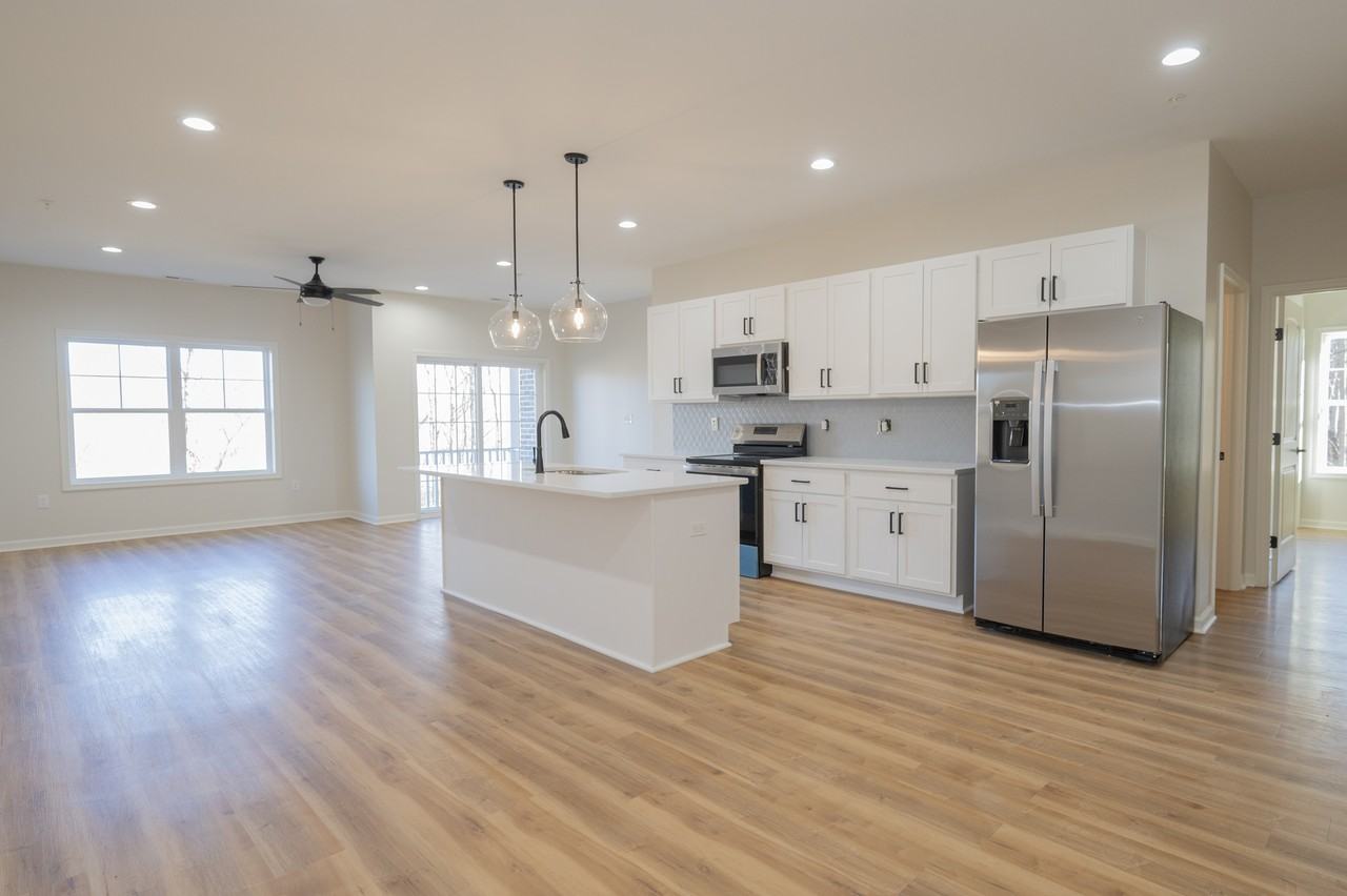 128 Brenleigh Ct #104 - Photo 2 of 14