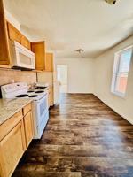 featured image of 240 West Glenwood Avenue #3