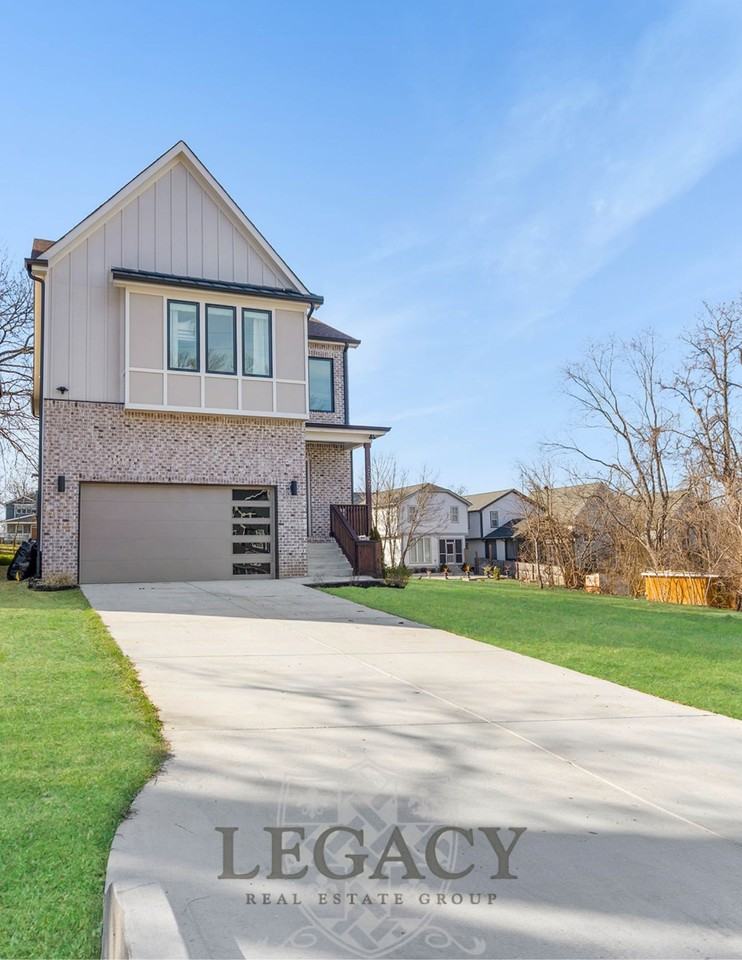 2027 Rosemary Ln #1 - Photo 2 of 32