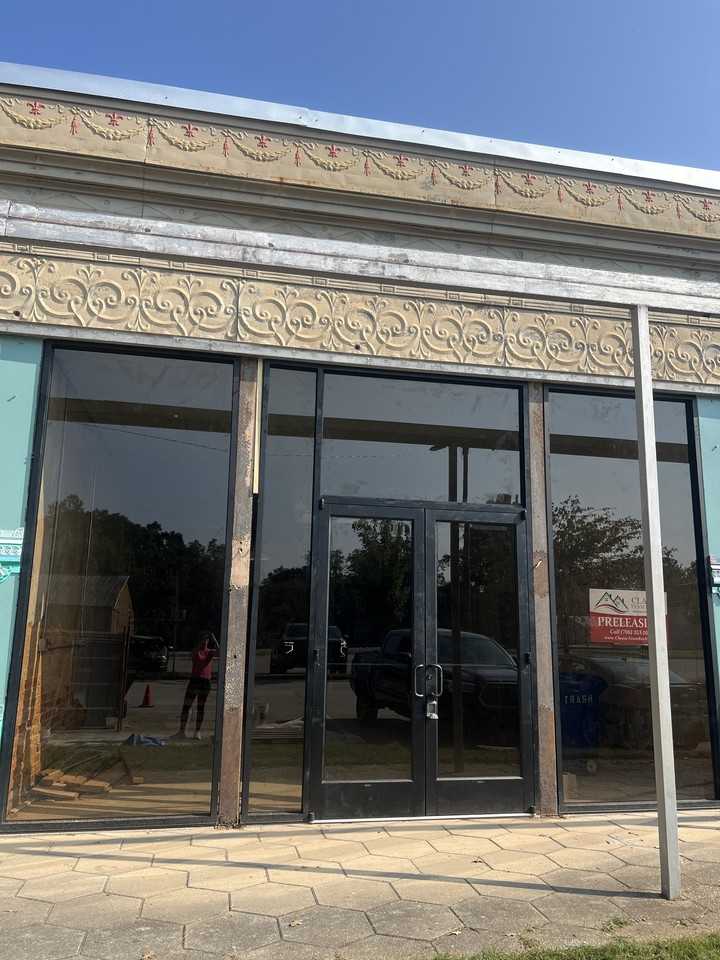 69 East North Avenue #1 - Photo 2 of 5