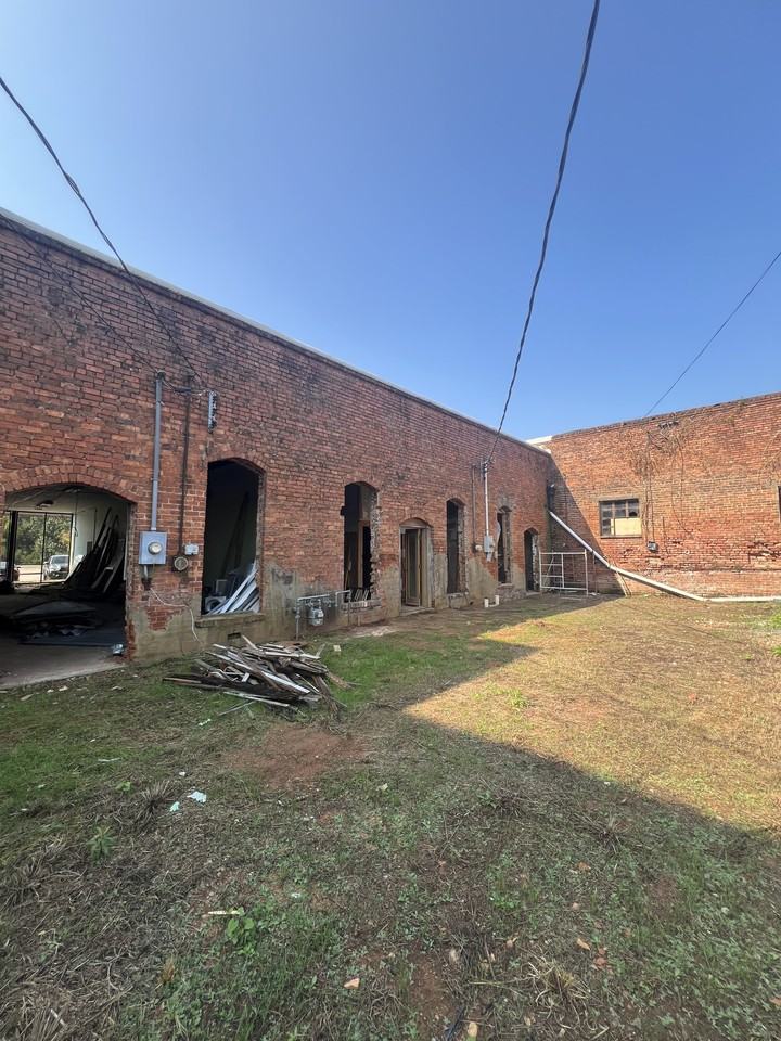 69 East North Avenue #1 - Photo 3 of 5