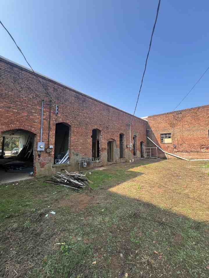 71 East North Avenue #1 - Photo 4 of 26