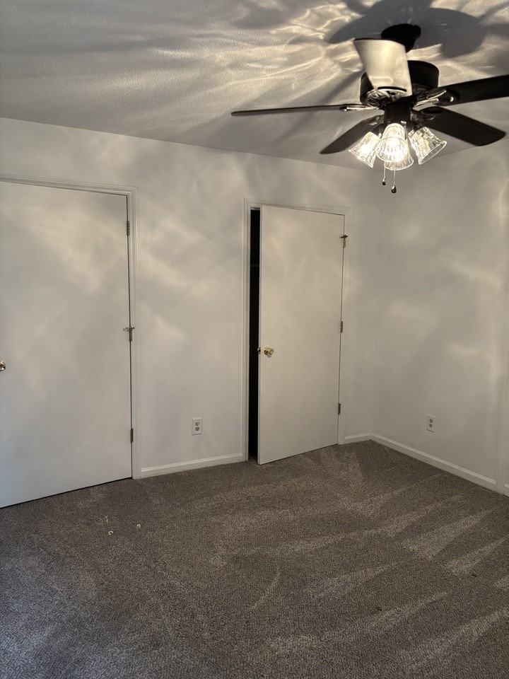 408 W Harnett St #1 - Photo 7 of 12